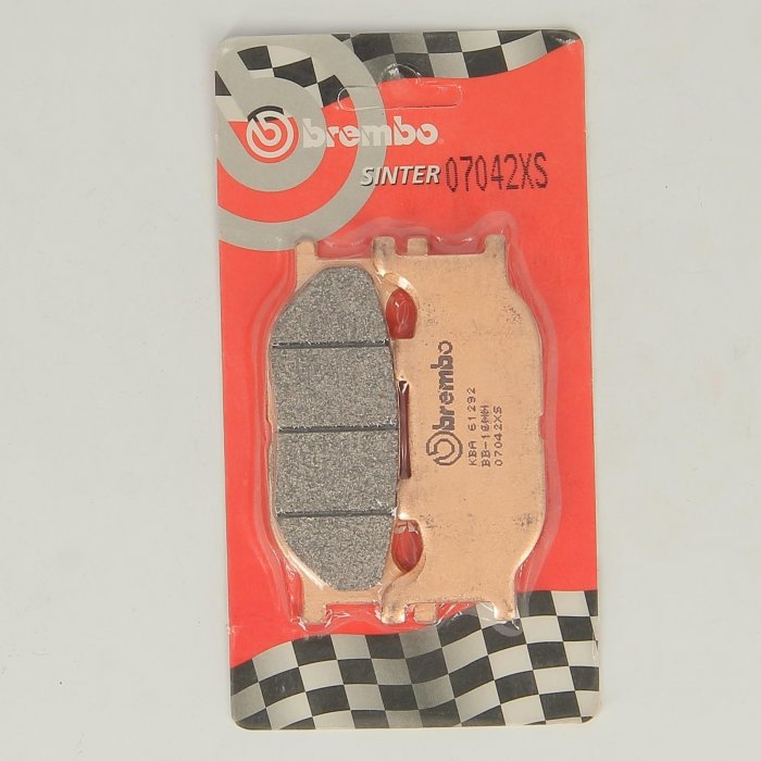 br07042xs-0000.jpg| SET PASTICCHE BREMBO 07042XS SINT. SCOOTER E MAXI SCOOTER
