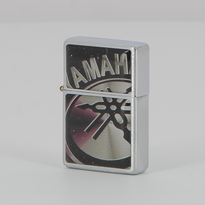 nuzr.mod2-hd-0022.jpg| ACCENDINO METALLO YAMAHA NERO