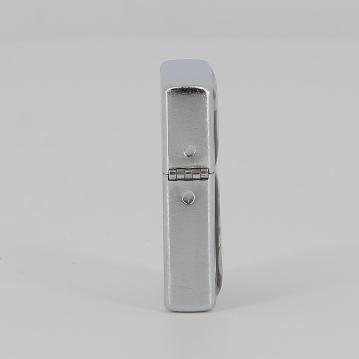 nuzr.mod4-hd-0006.jpg| ACCENDINO METALLO KAWASAKI NERO