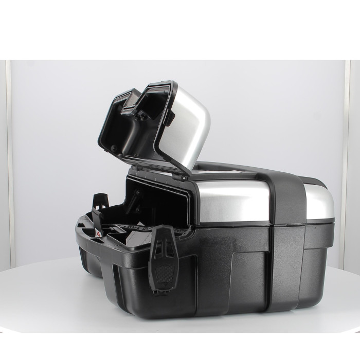 gitrk33n-hd-0005.jpg| VALIGIA GIVI TRK33N TREKKER CON ALLUMINIO 33 Lt.