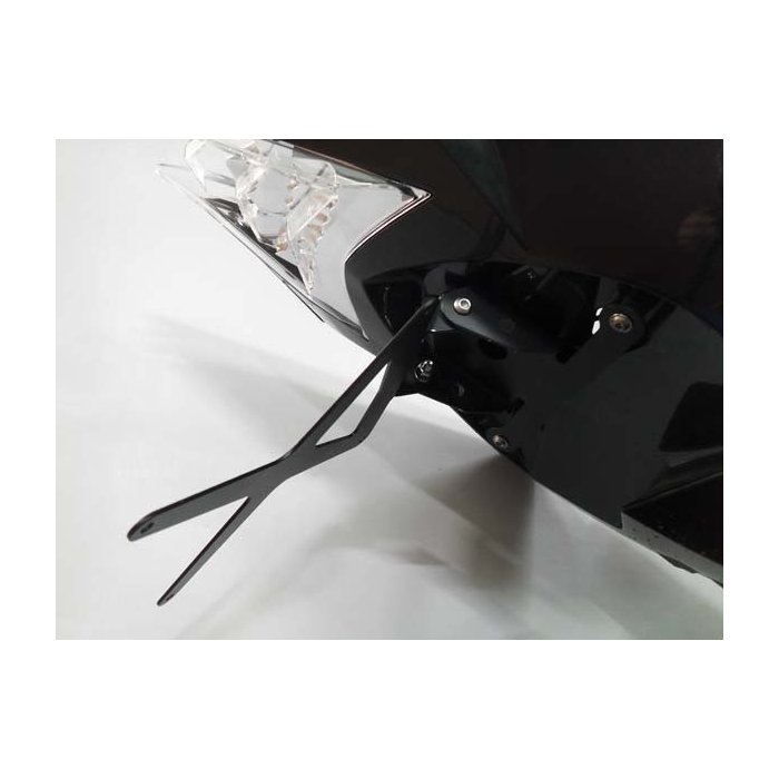 QRPTR49.jpg| PORTATARGA per MONSTER 821/1200