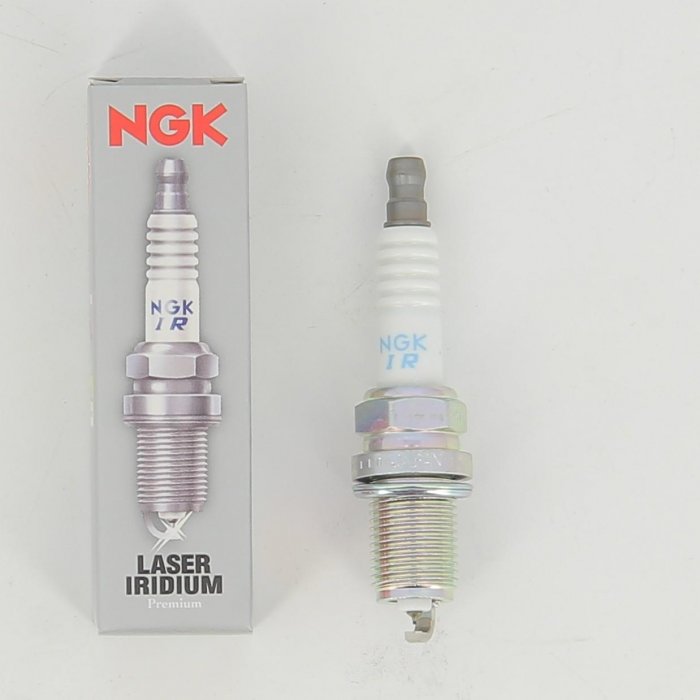 ngifr6g11k-0000.jpg| CANDELA NGK IFR6G-11K