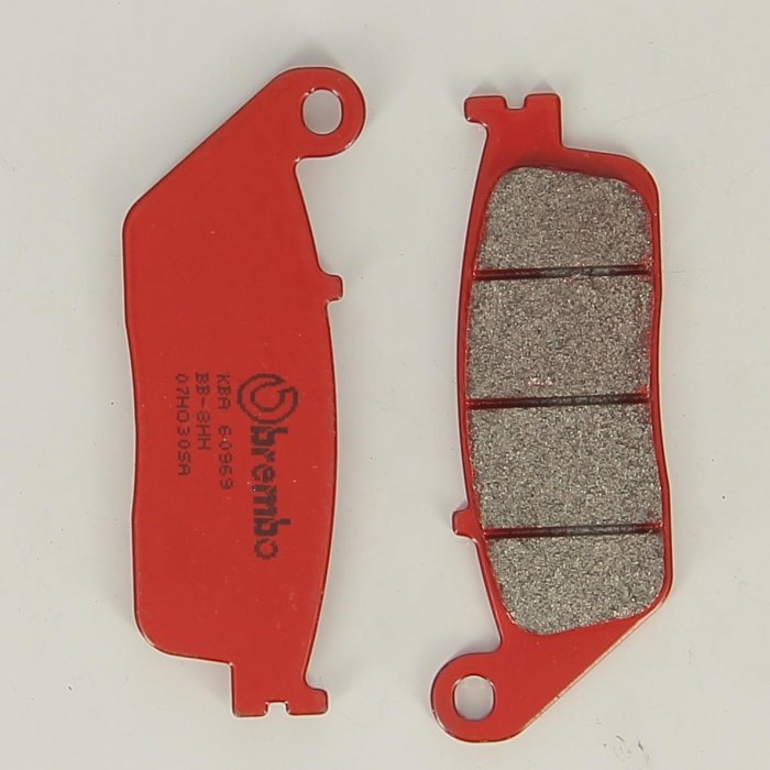 br07ho30sa-0000.jpg| SET PASTICCHE BREMBO 07HO30SA SINT. ROAD ANT.