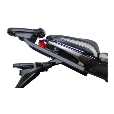 Kit Fissaggio Bauletto Shad Per Kawasaki Er 650